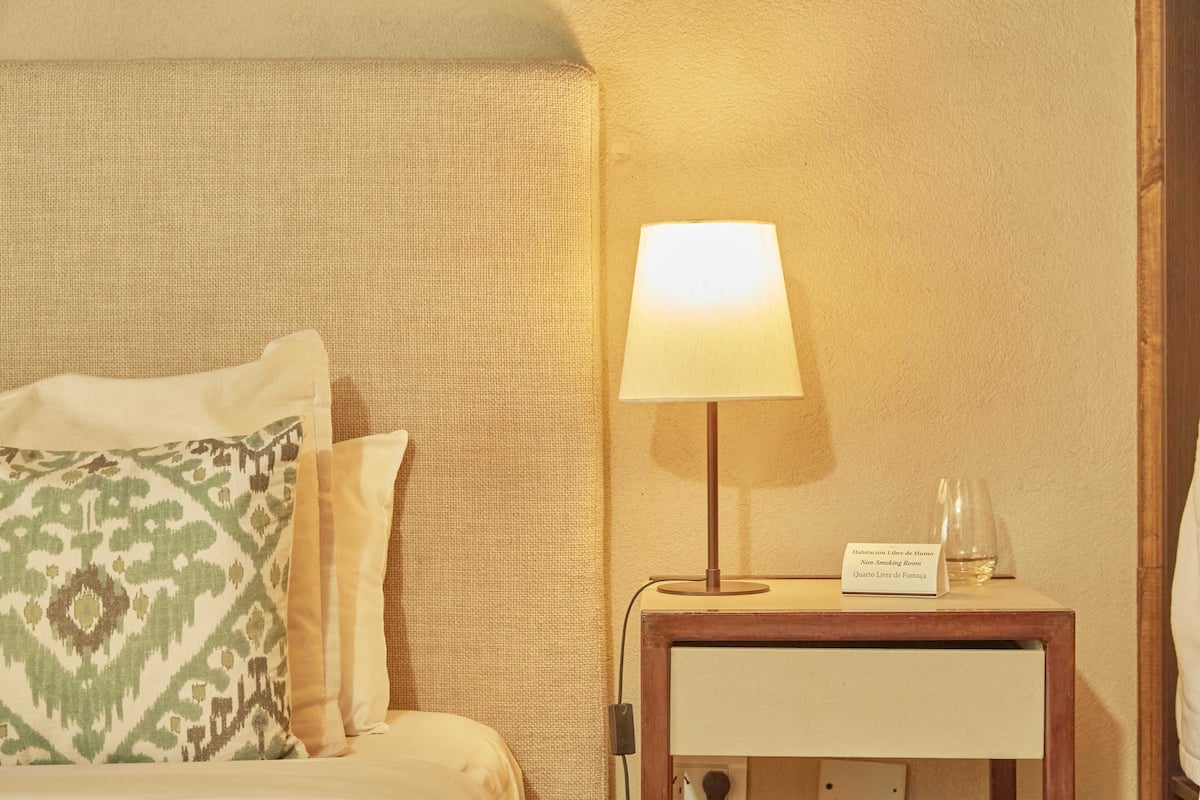 premium bedding, down duvets, minibar, in-room safe