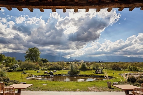 Premium bedding, down duvets, minibar, in-room safe. Casa de Huespedes Gimenez Riili