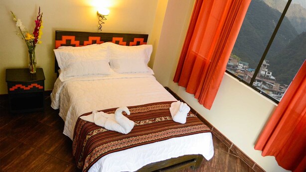 Rollaway beds, free WiFi, bed sheets - In Wasi MachuPicchu (Machu Picchu)