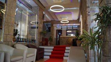 Sala de estar en el lobby