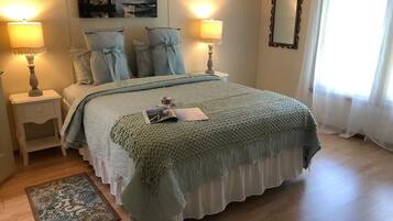 3 soverom, strykejern/-brett, wi-fi og sengetøy