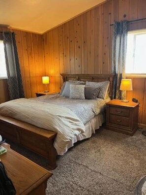 2 quartos, cofres nos quartos, Wi-Fi, roupa de cama
