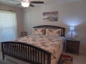 2 bedrooms, iron/ironing board, WiFi, bed sheets - 107 SEASCAPE CONDOMINIUMS BEACH SIDE GROUND FLOOR (South Padre Island)