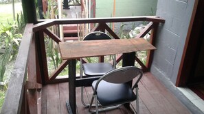 Queen Room with Balcony  | Balcony - Outback Hotel Fiji (Ba)