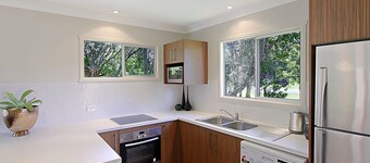Su Casa - pet-friendly cottage in central Byron