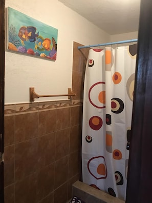 2 chambres, accès Internet, draps fournis