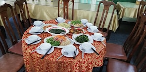 Free breakfast - Mimosa Hotel (Da Nang)