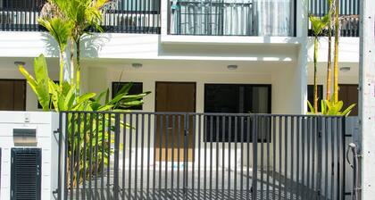 Beautiful 3 Bedroom Townhouse