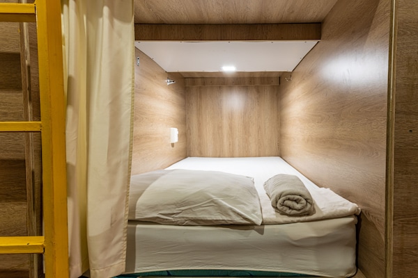 Economy Shared Dormitory, Women only | Iron/ironing board, free WiFi, bed sheets