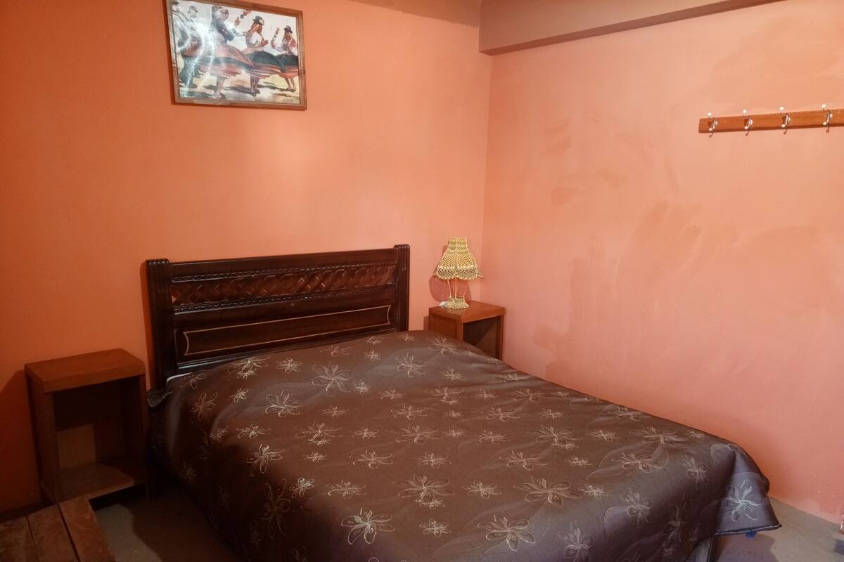 Wifi gratis y ropa de cama
