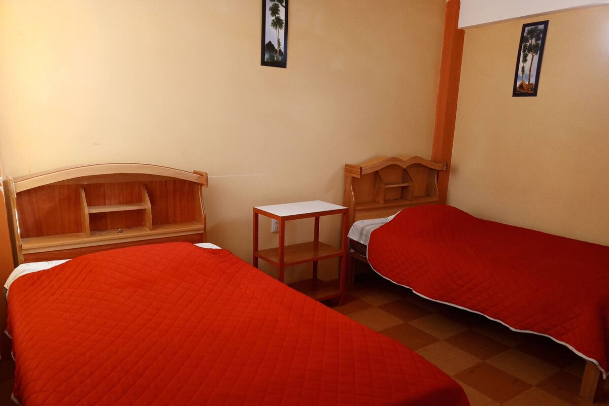 Wifi gratis y ropa de cama