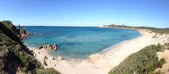 "Mirto" house in the Stazzu Gallurese style in the countryside only 3.5 km from the sea