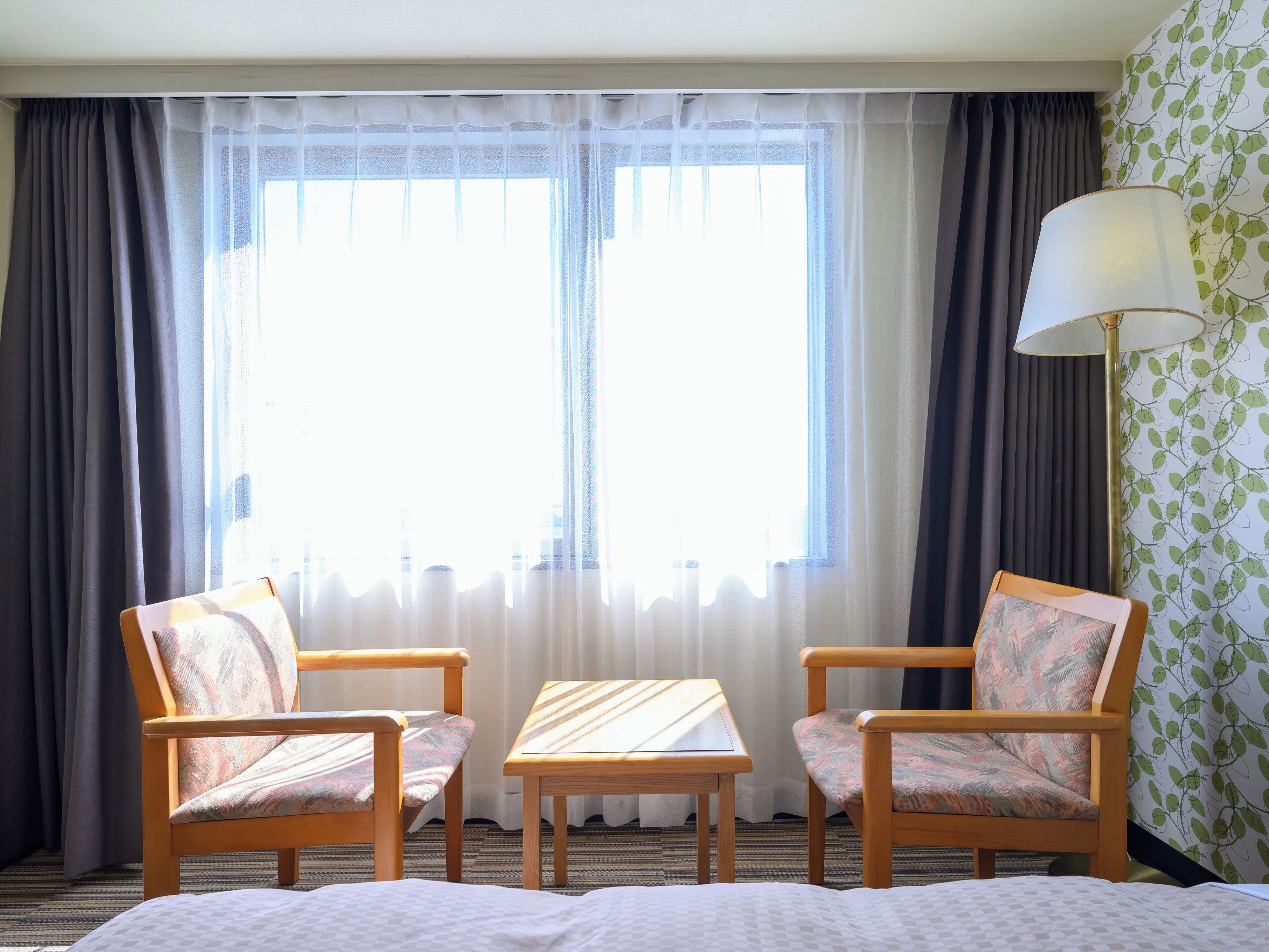 ツインルーム 禁煙 | デスク、アイロン / アイロン台、WiFi (無料)、ベッドシーツ