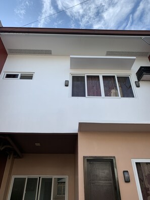 Bagian depan properti