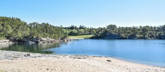 Stunning home in Haulandshella