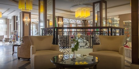 Lobby sitting area. Hotel Tadj El Mouada