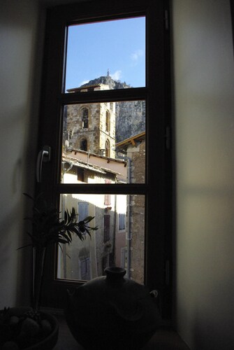 Tastefully renovated apartment with all modern comforts in the Gorges du Verdon / Castellane 