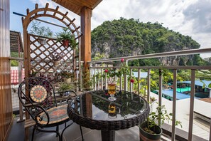 Superior Room, Mountain View | Mountain view - Junshe Boutique Guest House - Hostel (Guilin)