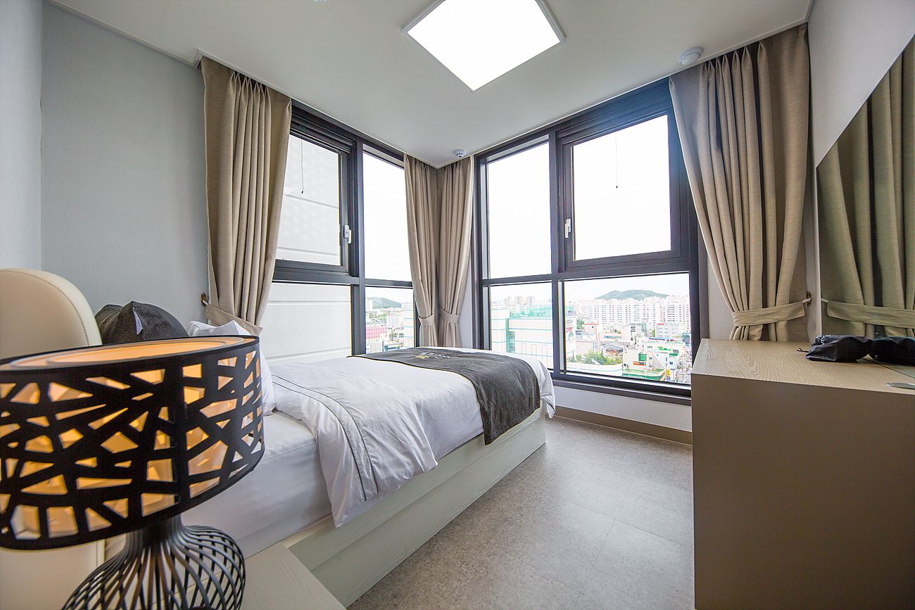 family suite (duplex) | 1 bedroom, premium bedding, down duvets, free minibar