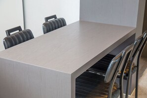 Deluxe Room | Private kitchen - Shine Hotel (Suncheon)
