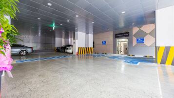 Free self parking