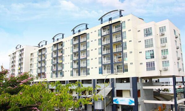 Exterior - Super Convenient at Desa Tebrau Johor Bahru (Johor Bahru)