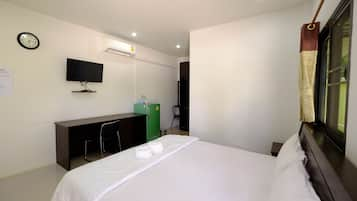 Bungalow Double Room  | Tirai kedap cahaya, tempat tidur lipat/tambahan, dan Wi-Fi gratis