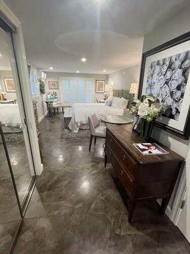 New low spring prices, spa-like luxury, walkable to downtown-close to wineries