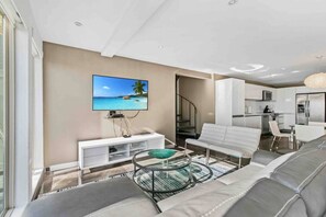 Smart TV - Modern Beachfront Condo with Amazing Private Terrace (South Padre Island)