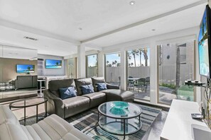 تلفزيون ذكي