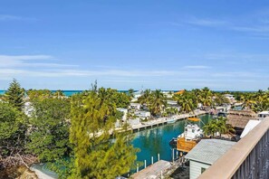 Imagen sin descripción, 3 de 38, botón