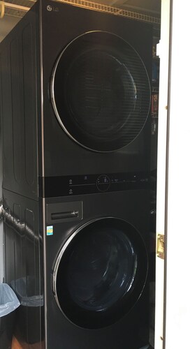 Pacific Northwest Studio Cottage