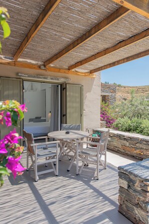 客房 (Sykamia) | 客房内保险箱、特色装修、特色家居、笔记本电脑工作区