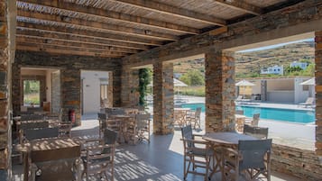 Snack-bar