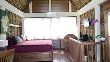 Bungalow Tradition, 1 chambre | 1 chambre, coffres-forts dans les chambres, lits pliants/supplémentaires