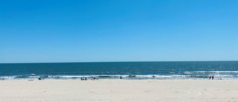 House, 3 Bedrooms | Beach | On the beach