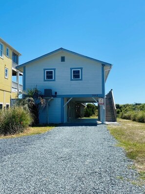 Exterior - Serenity Now 3 Bedroom Home by RedAwning (Supply)