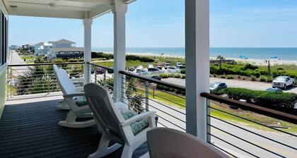 The Rainbow Connection 4 Bedroom Home by RedAwning