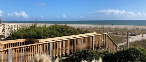 House, 3 Bedrooms | Property grounds