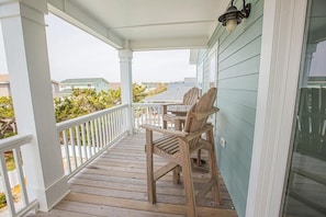 House, 4 Bedrooms | Property grounds