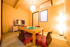 5 bedrooms, premium bedding, down duvets, desk - IMADEGAWA Kyoto (Kyoto)