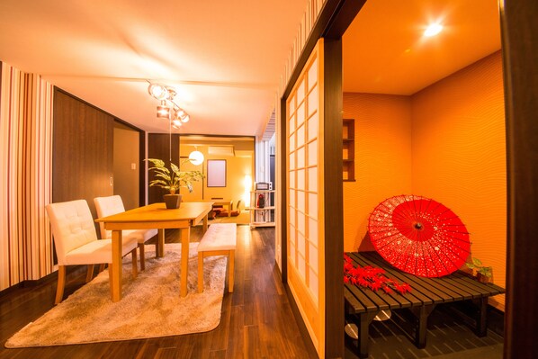 5 bedrooms, premium bedding, down duvets, desk - IMADEGAWA Kyoto (Kyoto)