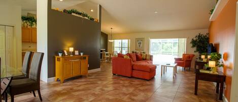 Villa, 3 Bedrooms | Living room | TV