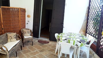 Apartment, 2 Bedrooms | Terrace/patio