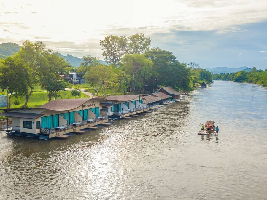 Kiến trúc tòa nhà