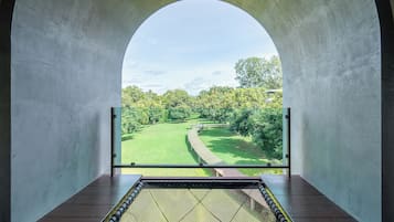 Suite Pool Villa | 迷你吧(备有免费物品)、客房内保险箱、办公桌、免费 WiFi