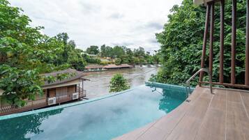 Deluxe Pool Villa | Free minibar, in-room safe, desk, free WiFi