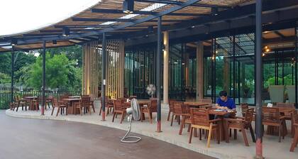 Binlha Raft Resort