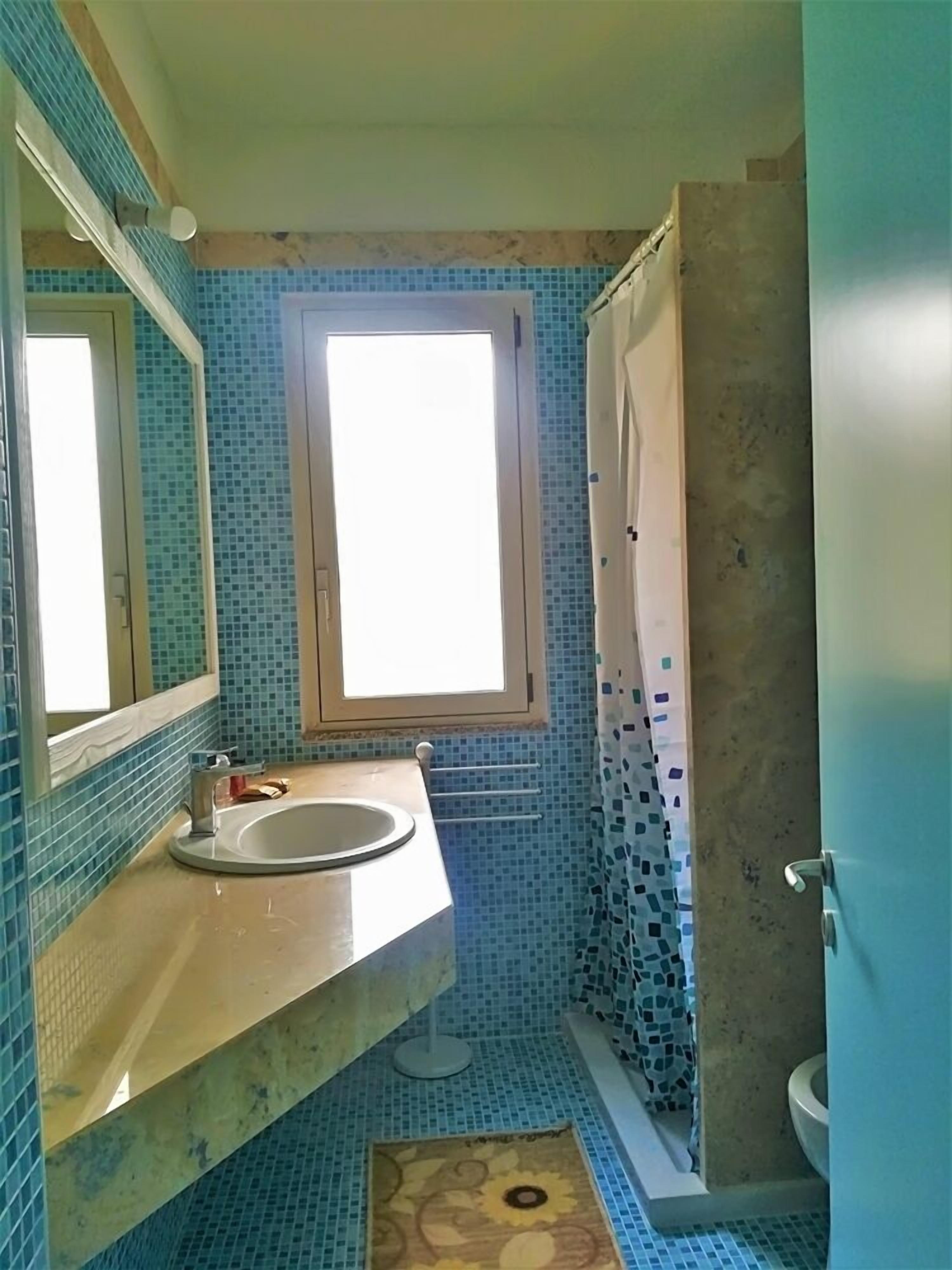 Chambre Quadruple | Salle de bain