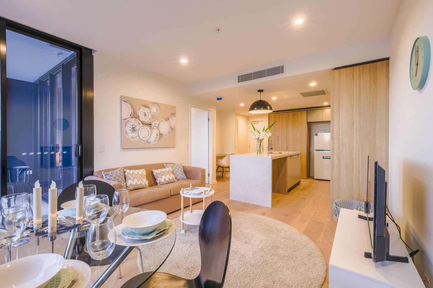 New Deshon, Designer 1 bedroom Apartment | Living area | Flat-screen TV